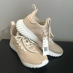 Adidas Kaptir Flow Lace Up Sneaker